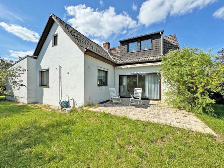 Berlin - VERKAUFT - Handwerker / Sanierungsobjekt in Rudow