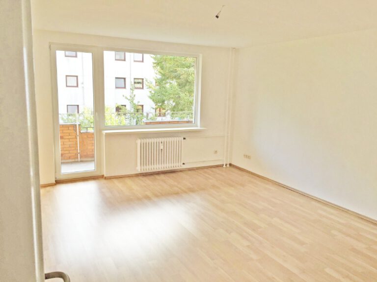 Berlin - Anlageobjekt - vermietete Wohnung in saniertem Haus
